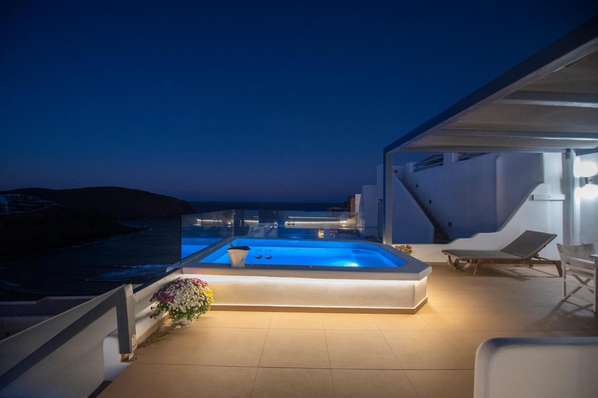 Myrsini'S Luxury Suites Merchia Mykonos Town Esterno foto