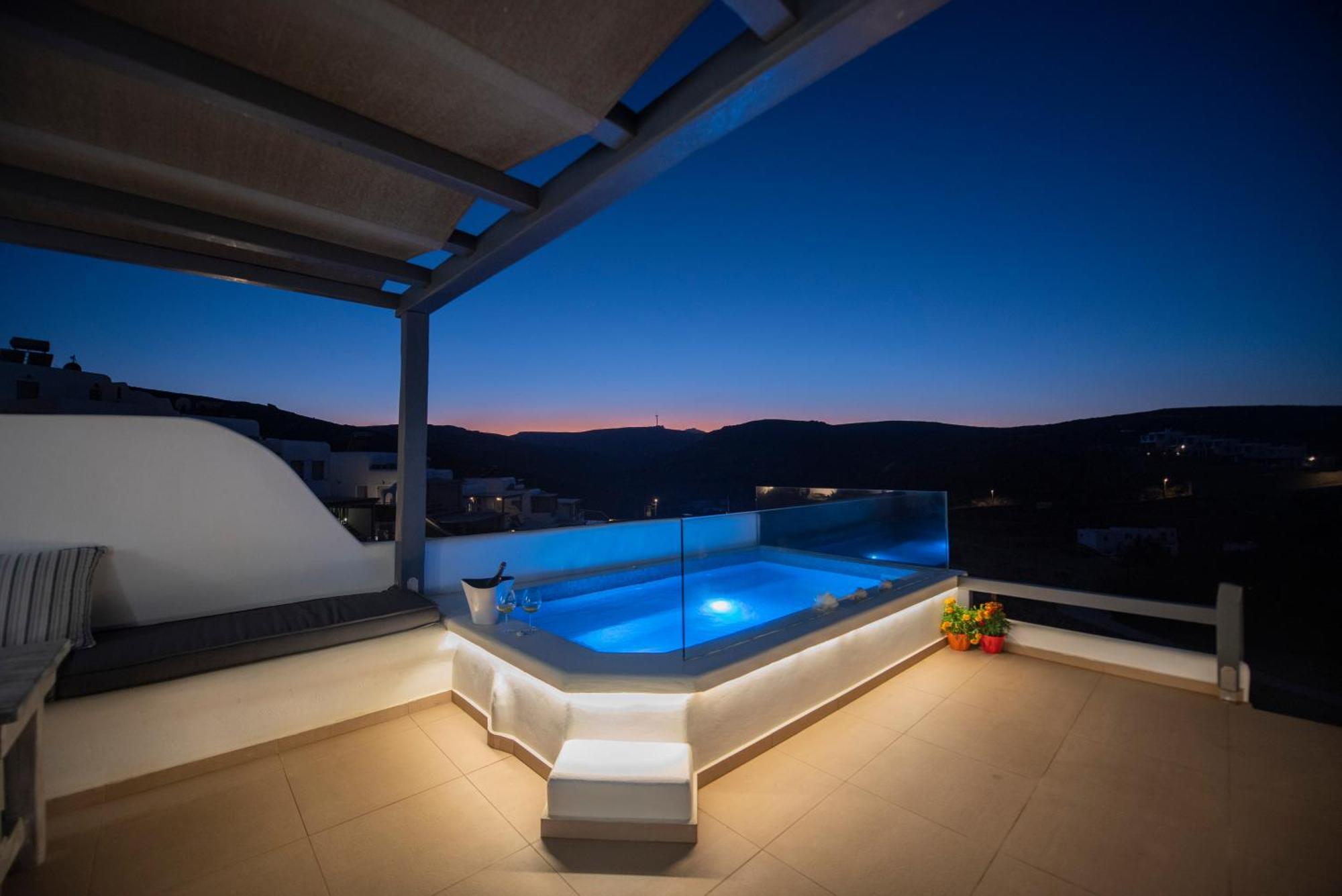 Myrsini'S Luxury Suites Merchia Mykonos Town Esterno foto