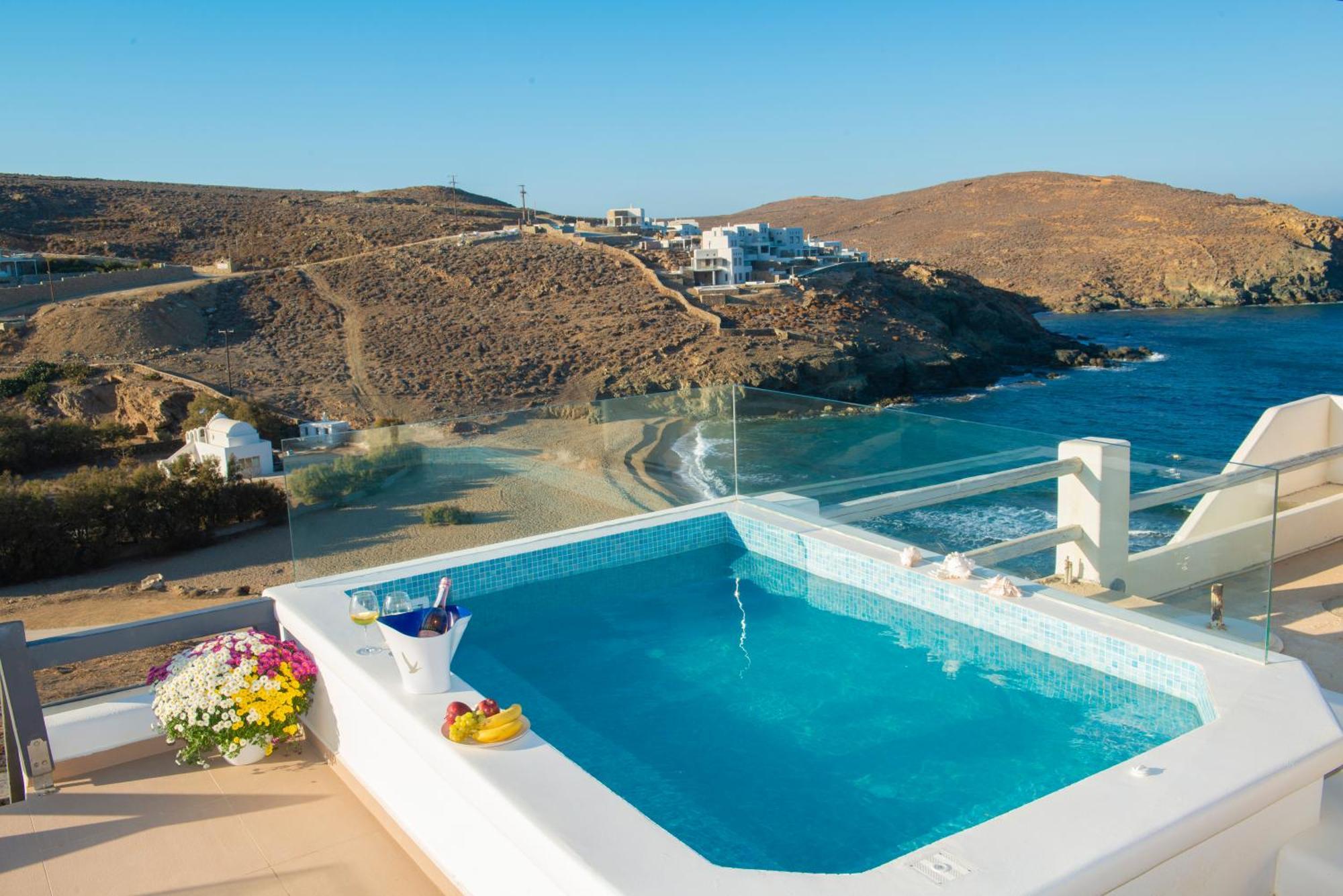 Myrsini'S Luxury Suites Merchia Mykonos Town Esterno foto
